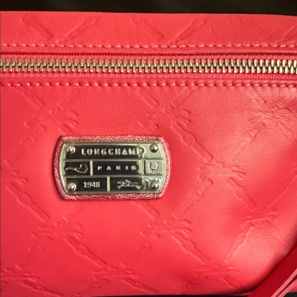 Longchamp Pink Embossed Wristlet - Picture 2 of 10